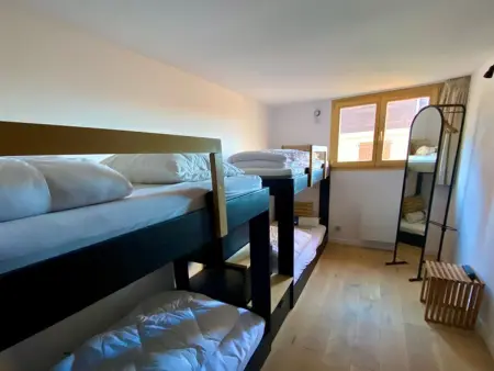 Chalet rénové pour 12 pers., à 100m des pistes, 300m des commerces, terrasses et parking inclus - Photo 6