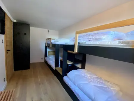 Chalet rénové pour 12 pers., à 100m des pistes, 300m des commerces, terrasses et parking inclus - Photo 7