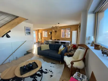 Chalet rénové pour 12 pers., à 100m des pistes, 300m des commerces, terrasses et parking inclus - Photo 12
