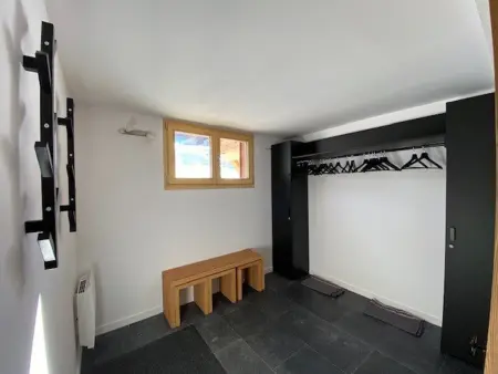 Chalet rénové pour 12 pers., à 100m des pistes, 300m des commerces, terrasses et parking inclus - Photo 15