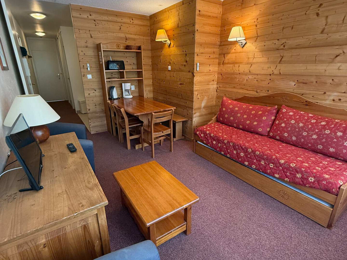 Appart 2 pièces 9e étage, balcon pistes aux Adrets - Photo 3