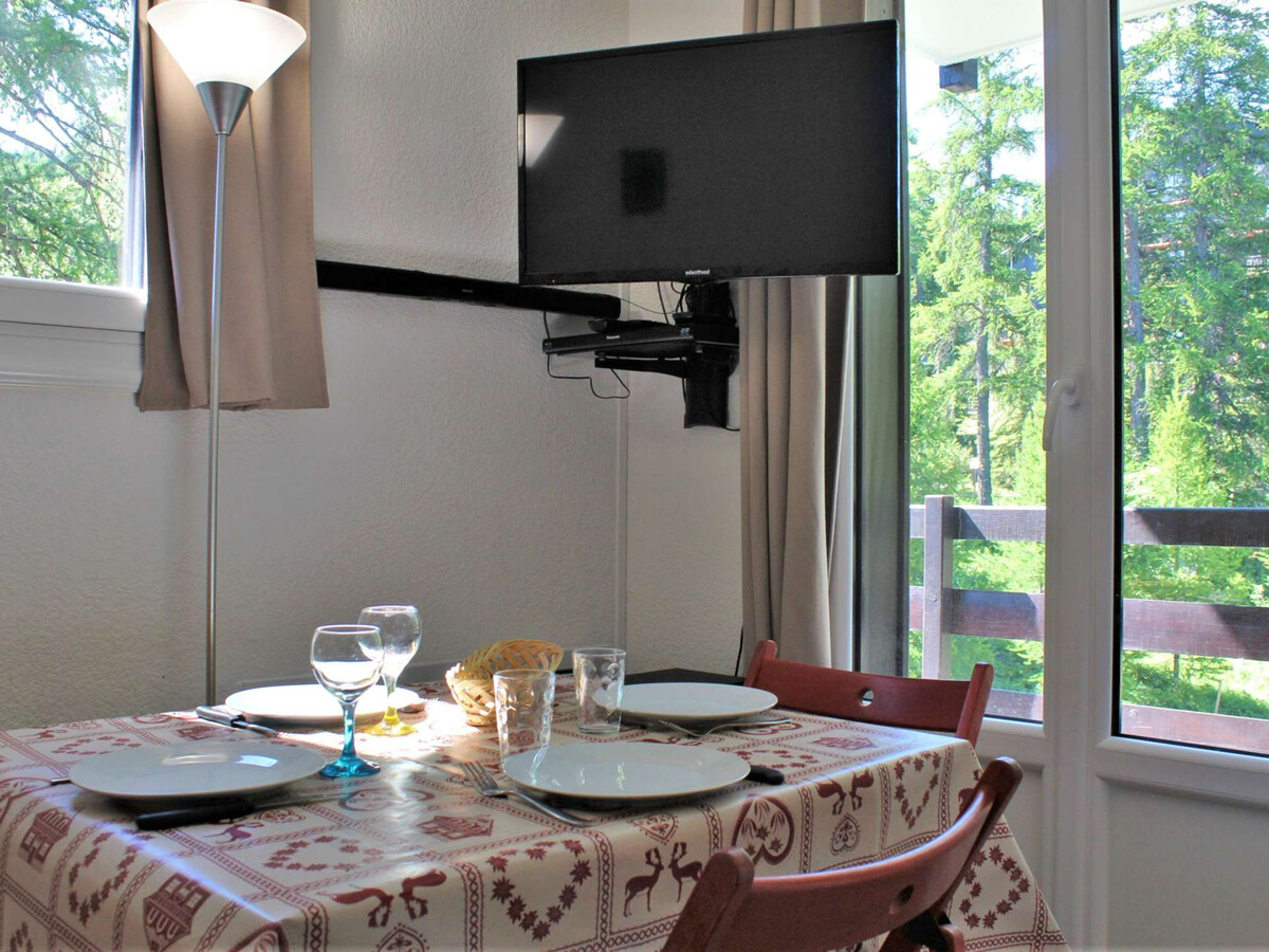 Studio 4 pers. balcon sud, parking gratuit - Risoul - Photo 6