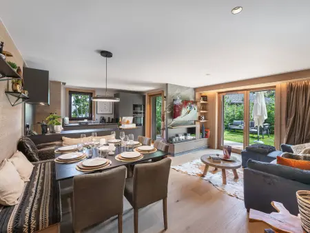 Location appartement à Megève, Superbe appartement avec jardin à Megève, 3 chambres, animaux acceptés