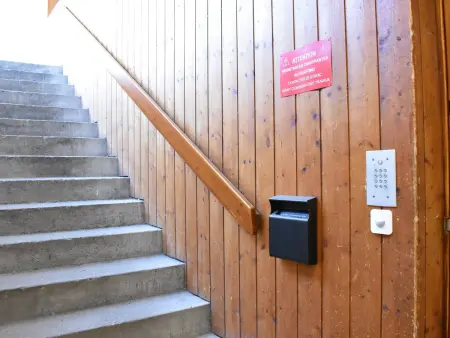 Studio avec balcon ouest à 50 m du télésiège de Morel, Méribel : photo 26