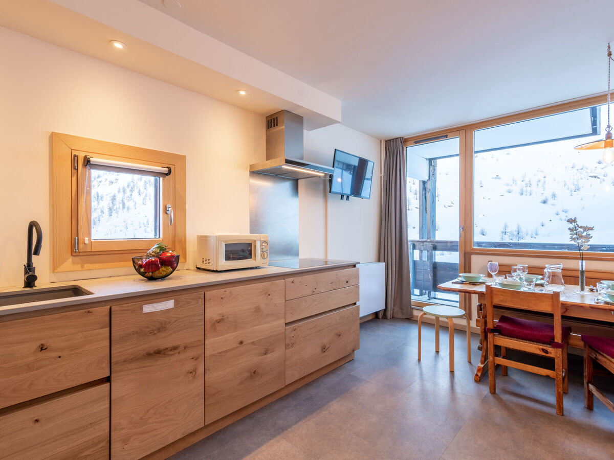 Apt 3 pièces Tignes, balcon vue lac et montagnes - Photo 9
