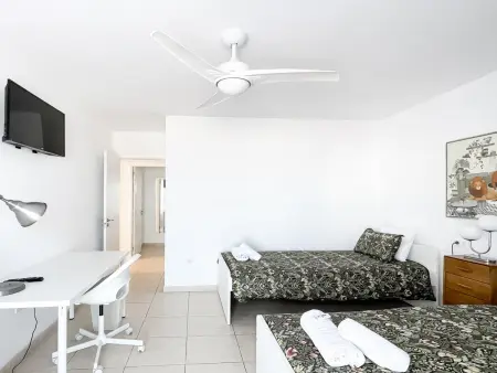Bel appartement rénové avec vue mer et WIFI à Corralejo - Photo 22
