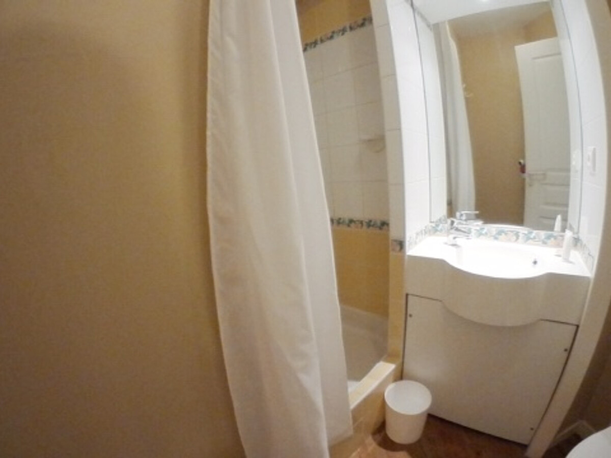 Bel appartement 3 pièces, 6 pers, skis aux pieds, WIFI - Photo 8