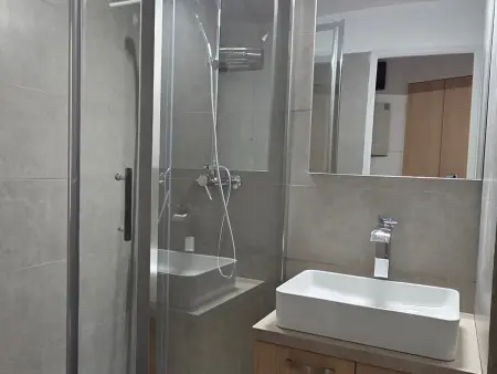Appartement 2 pièces Avoriaz : skis aux pieds, vue sur les pistes : photo 8