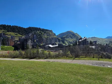 Appartement 2 pièces Avoriaz : skis aux pieds, vue sur les pistes : photo 11