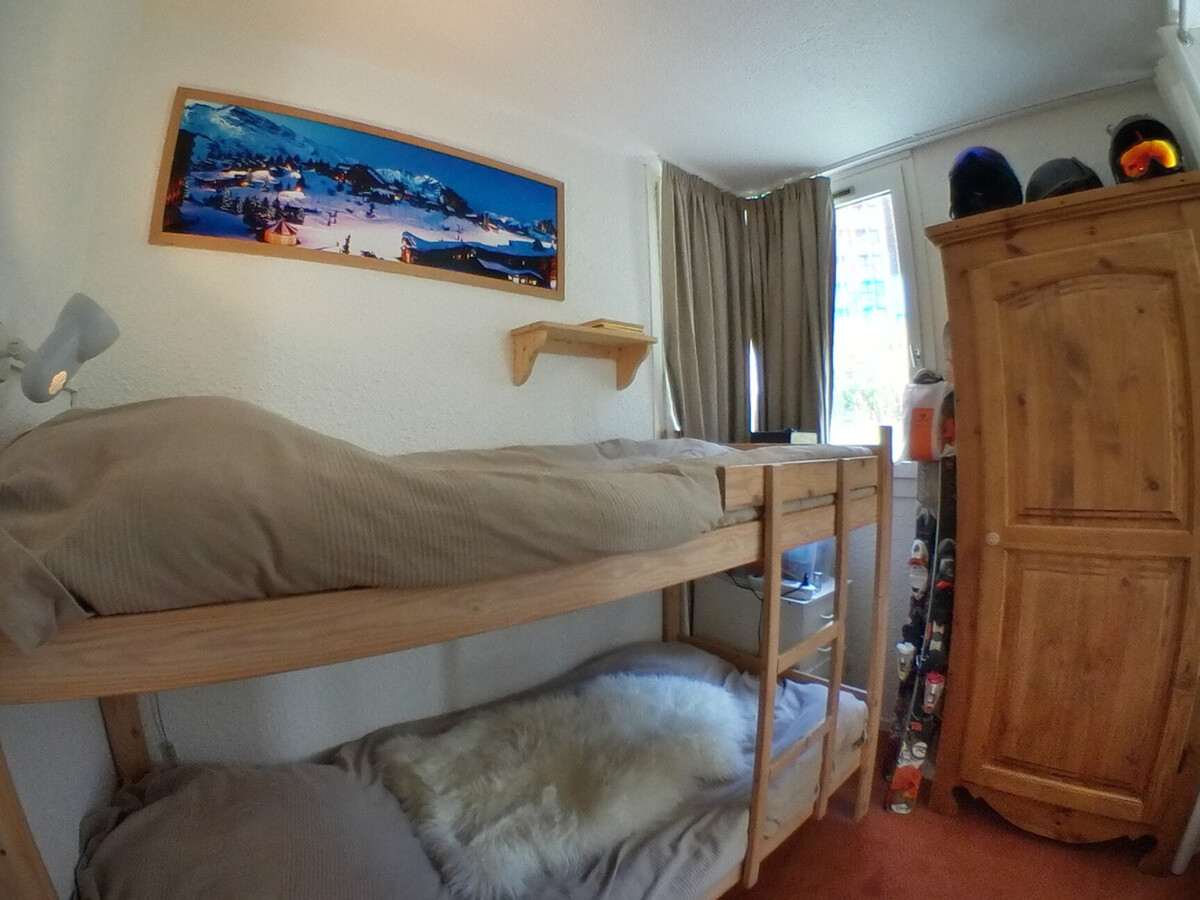 Duplex 6 pers. au cœur d'Avoriaz, balcon sud vue station - Photo 8