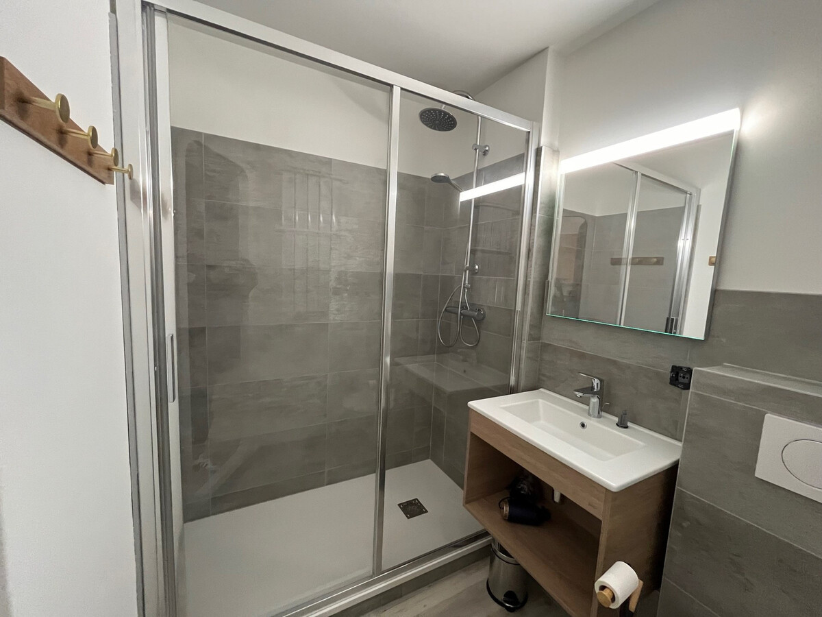 Appartement rénové Avoriaz, balcon vue vallée - Photo 9