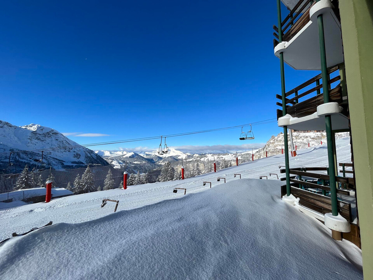Appartement rénové Avoriaz, balcon vue vallée - Photo 12