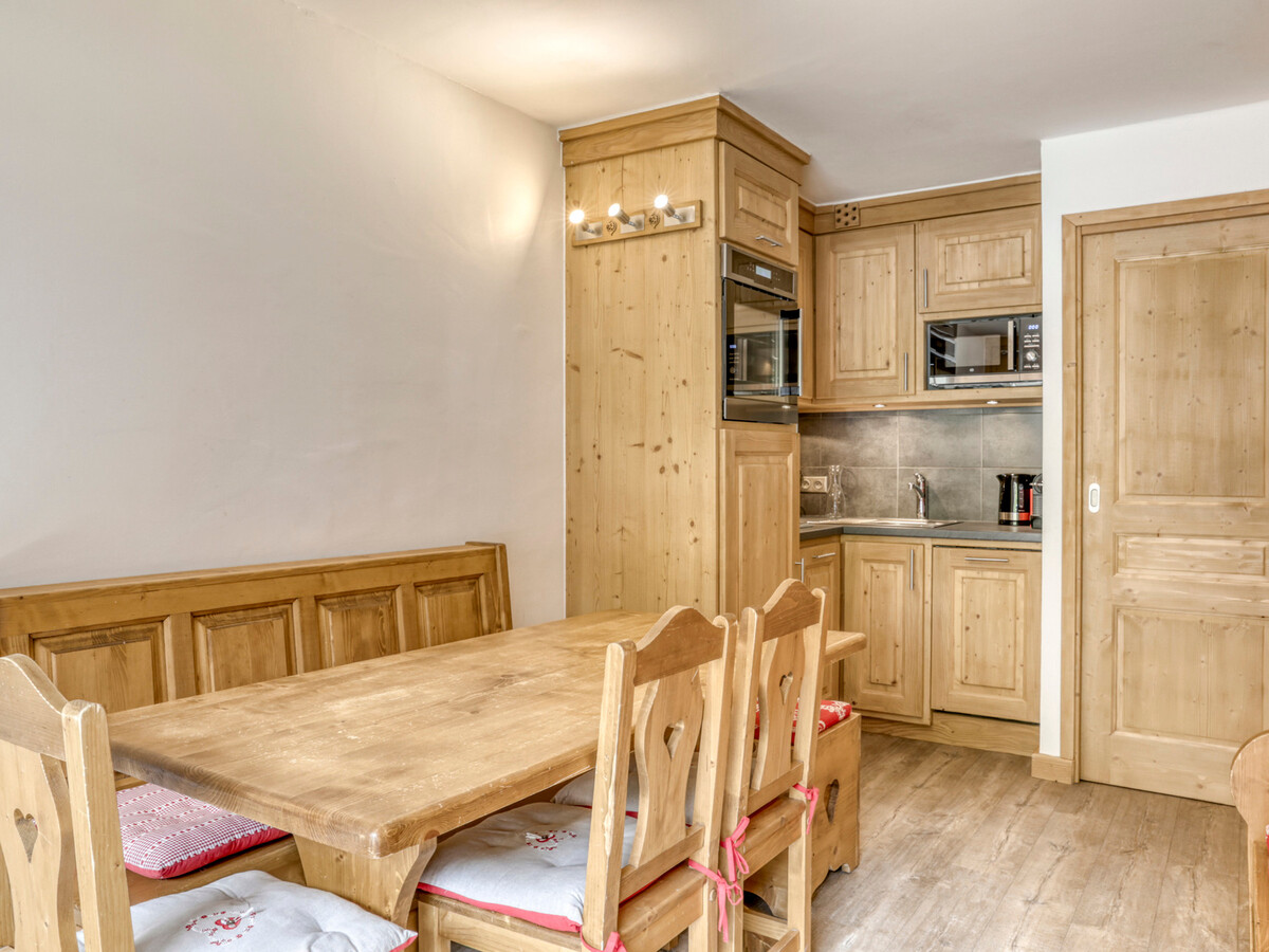 AlpineaC4 : Appartement rénové ski-in/ski-out à Méribel - Photo 7