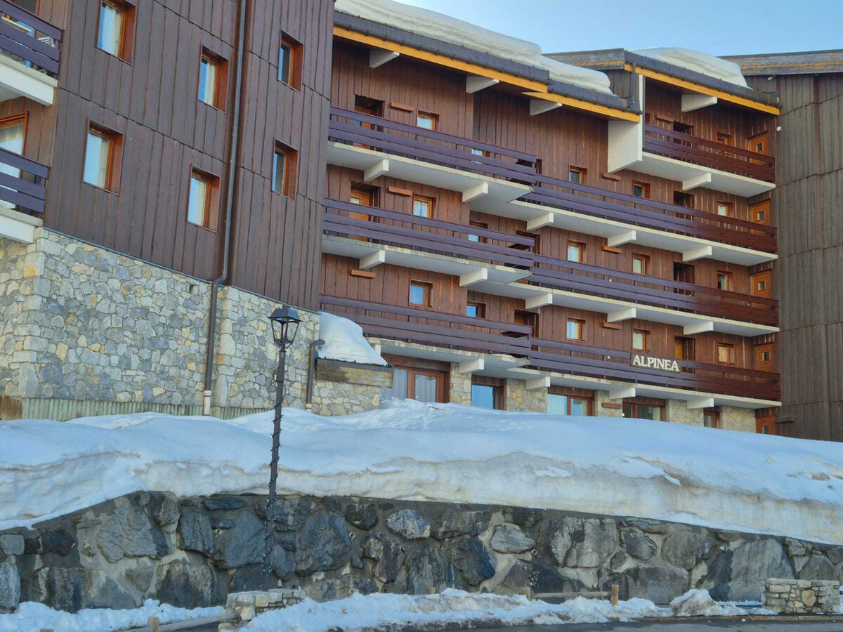 AlpineaC4 : Appartement rénové ski-in/ski-out à Méribel - Photo 12