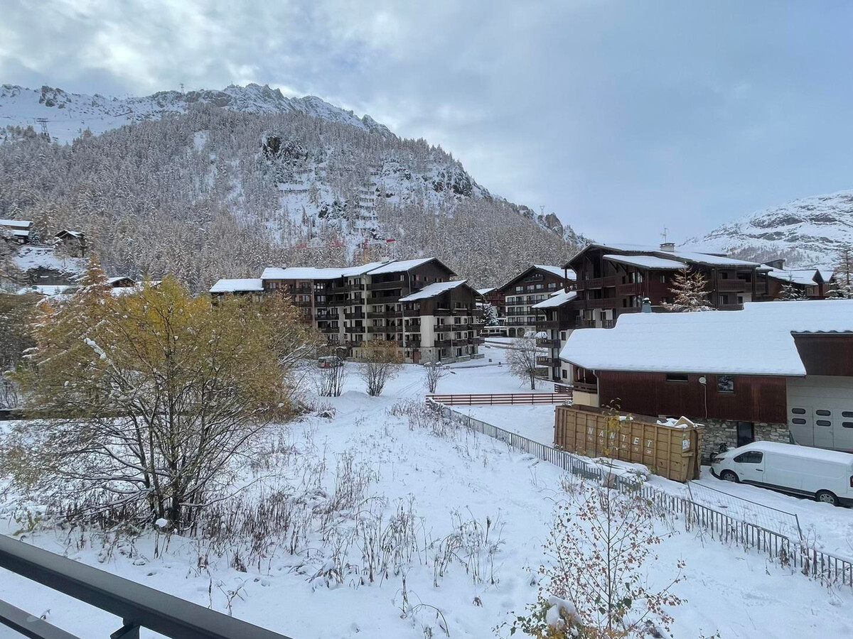 Appartement 6 pers. balcon sud & cheminée à Val-d'Isère - Photo 15