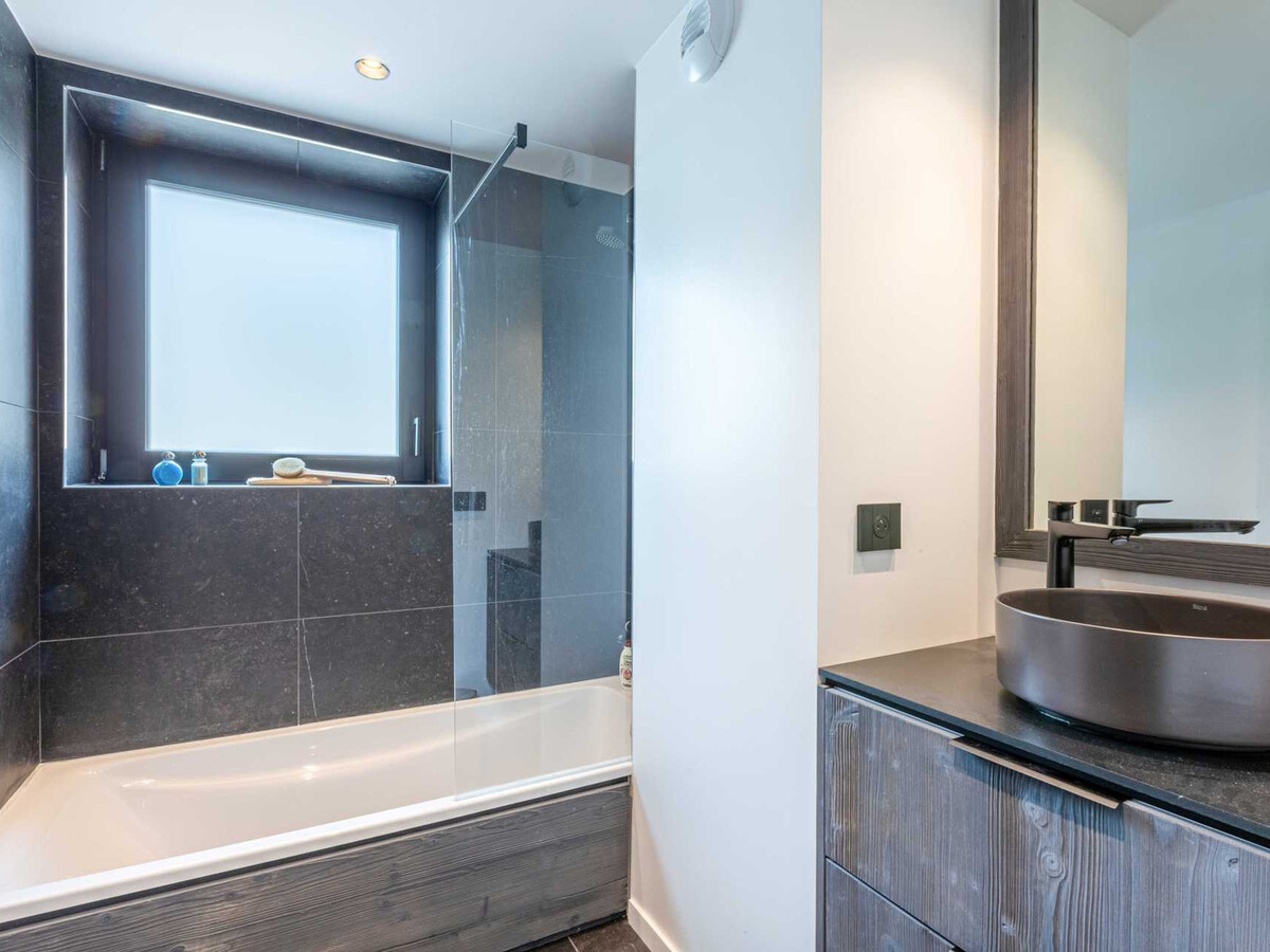 Appartement 8 pers. skis aux pieds, terrasse vue Bellevarde - Photo 13