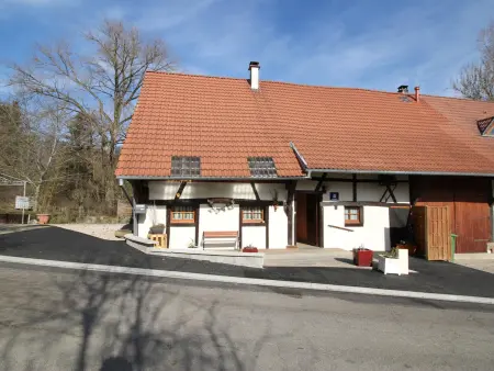Location gite à Bretten, Gîte Alsacien Authentique | 6 Pers. | Terrasses & Jardin | Adapté PMR