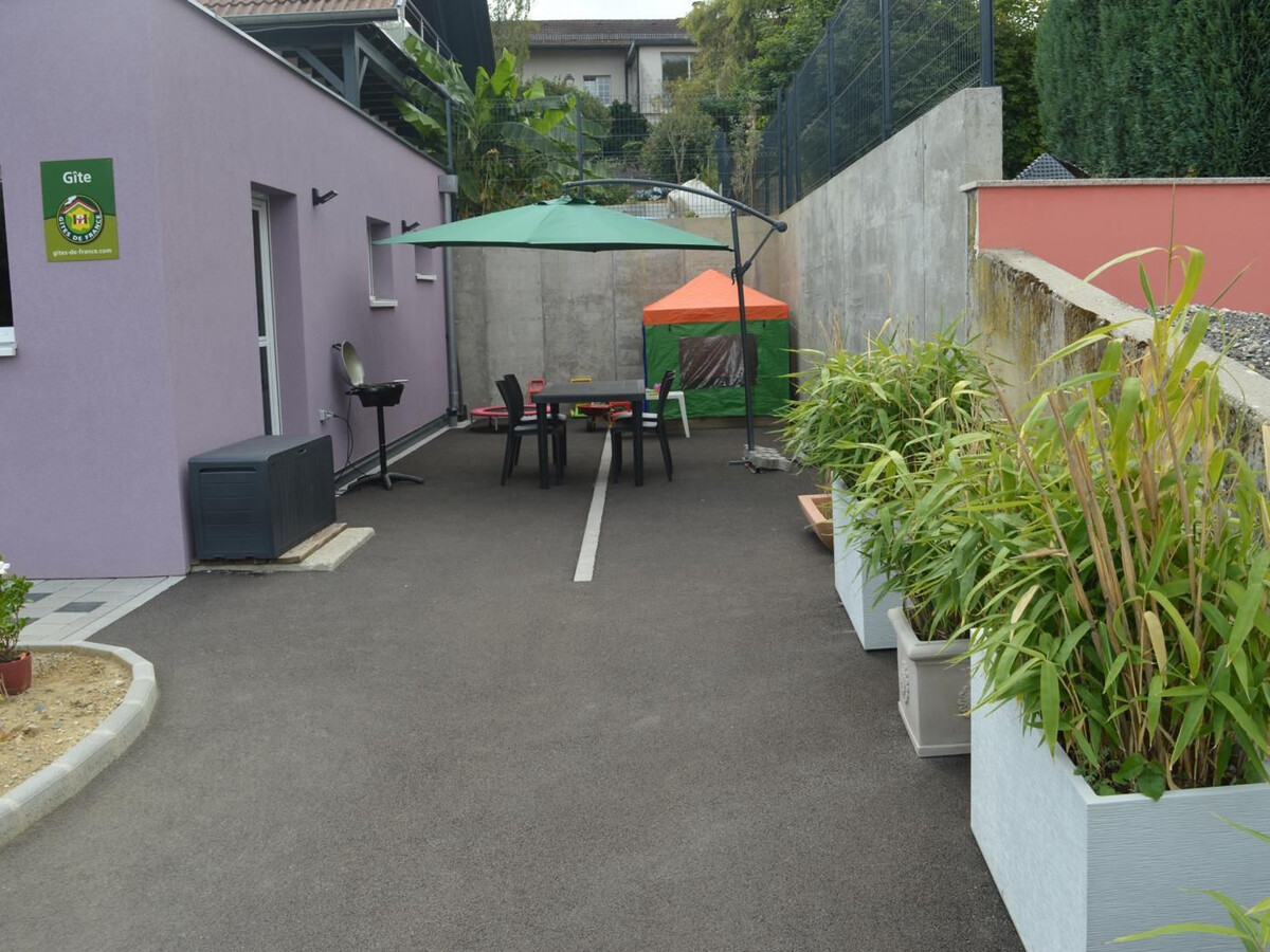 Gîte familial 4 pers. à Altkirch - Terrasse, jardin, parking - Photo 2