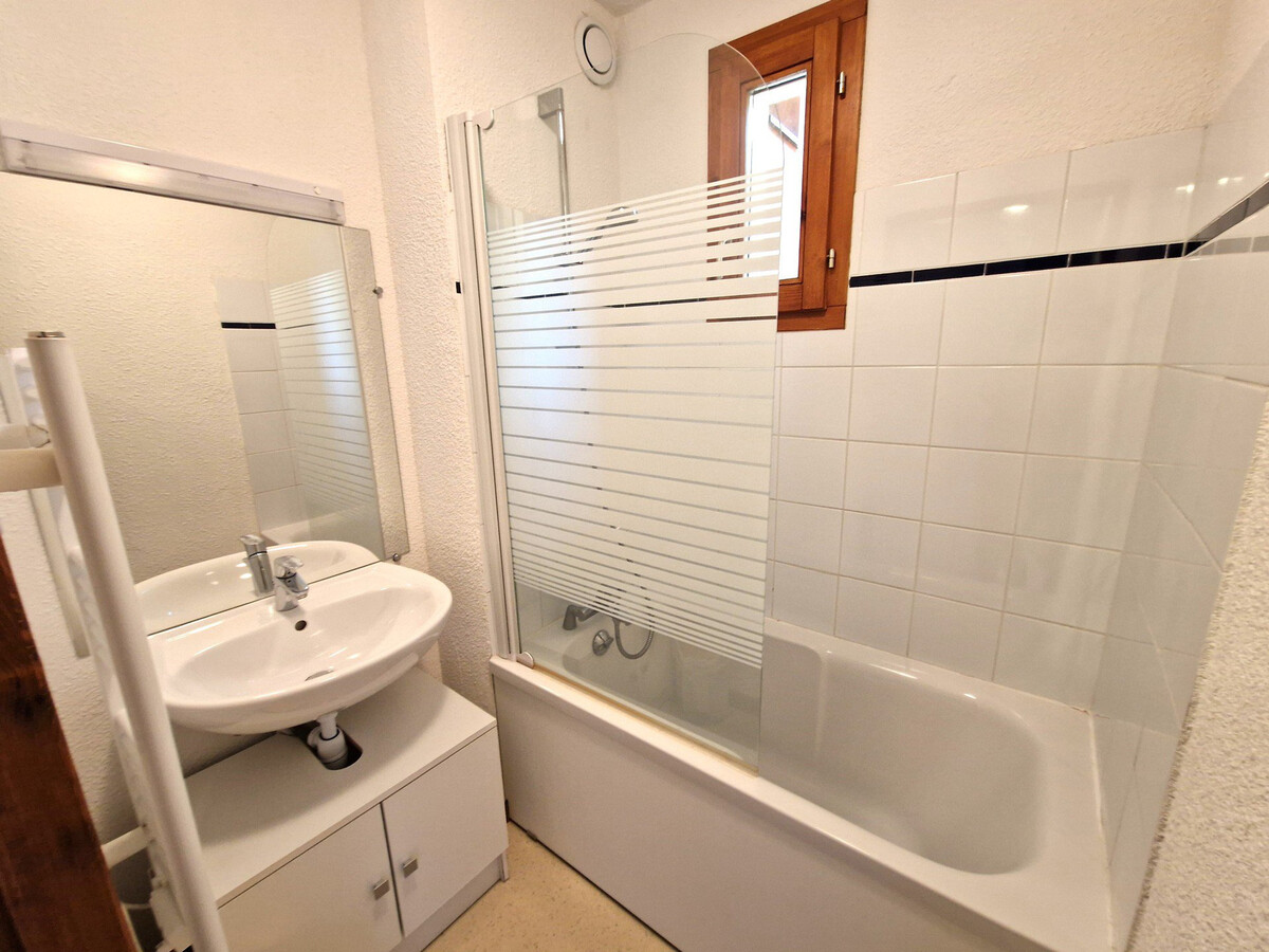 Appart 8 pers, 3 chambres à Valfréjus, 200m des pistes - Photo 5