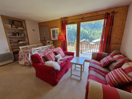 Location appartement à Valfréjus, Spacieux appartement 4 pièces pour 6 - 3 chambres - 65m2 - Balcon - Proche télécabine