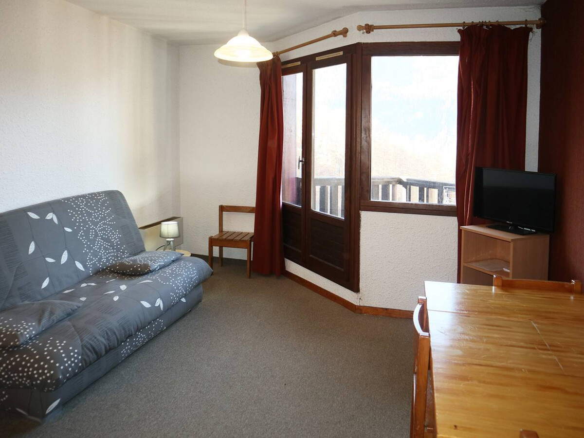 Studio 4 pers aux Orres, balcon sud, accès direct pistes - Photo 1