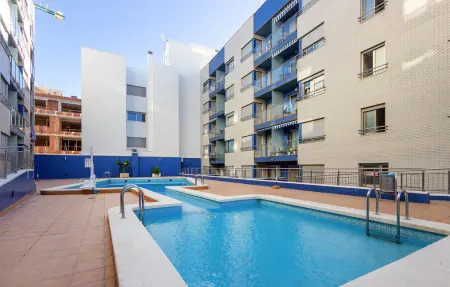 Appartement vue mer avec piscine commune à Torrevieja : photo 10