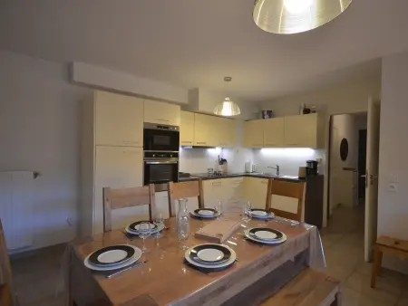 Les Gets : appartement 2 chambres, balcon Sud-Est vue pistes, garage : photo 3