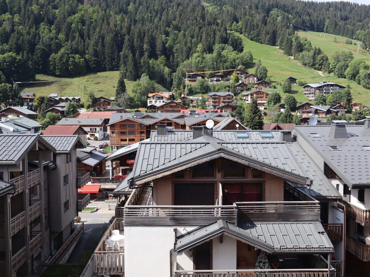 Studio 4 pers. aux Gets, face aux pistes, balcon - Photo 6