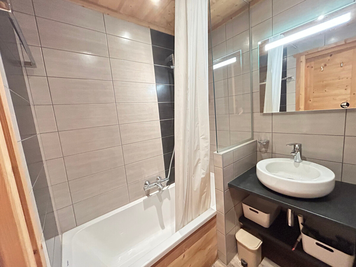 Studio 4 pers. aux Gets, face aux pistes, balcon - Photo 8