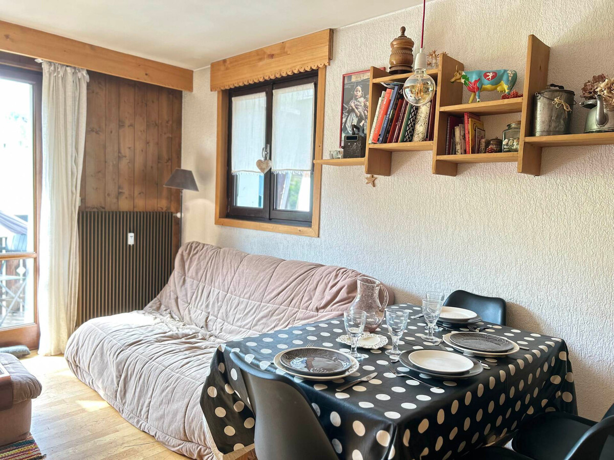 Appartement rénové aux pieds des pistes, 2 balcons, vue télésièges - Photo 2