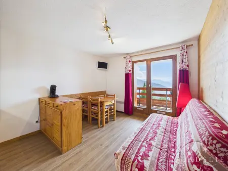 Location appartement à Montvalezan La Rosière, Studio 5 pers au pied des pistes avec balcon, parking inclus
