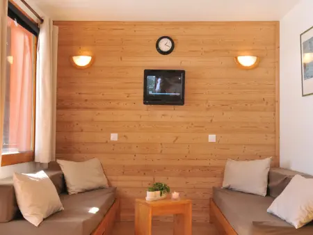 Location appartement à Belle Plagne, Studio rénové au pied des pistes, balcon, pour 4 personnes