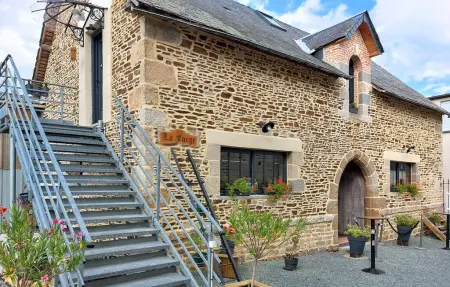 Appartement 2 niveaux en ancienne forge, parc Normandie-Maine : photo 9
