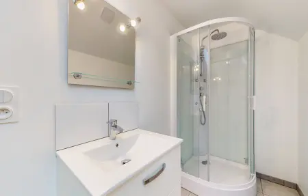 Appartement 2 niveaux en ancienne forge, parc Normandie-Maine : photo 16
