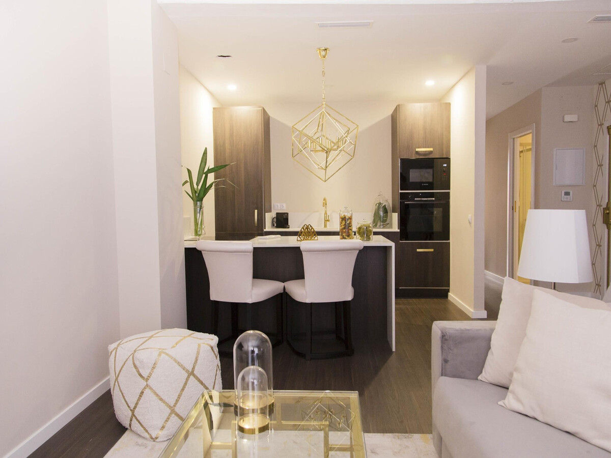 Appartement élégant au centre-ville avec Wi-Fi et climatisation - Photo 7