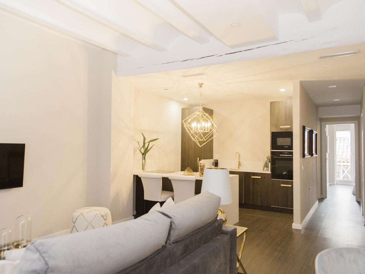 Appartement élégant au centre-ville avec Wi-Fi et climatisation - Photo 8
