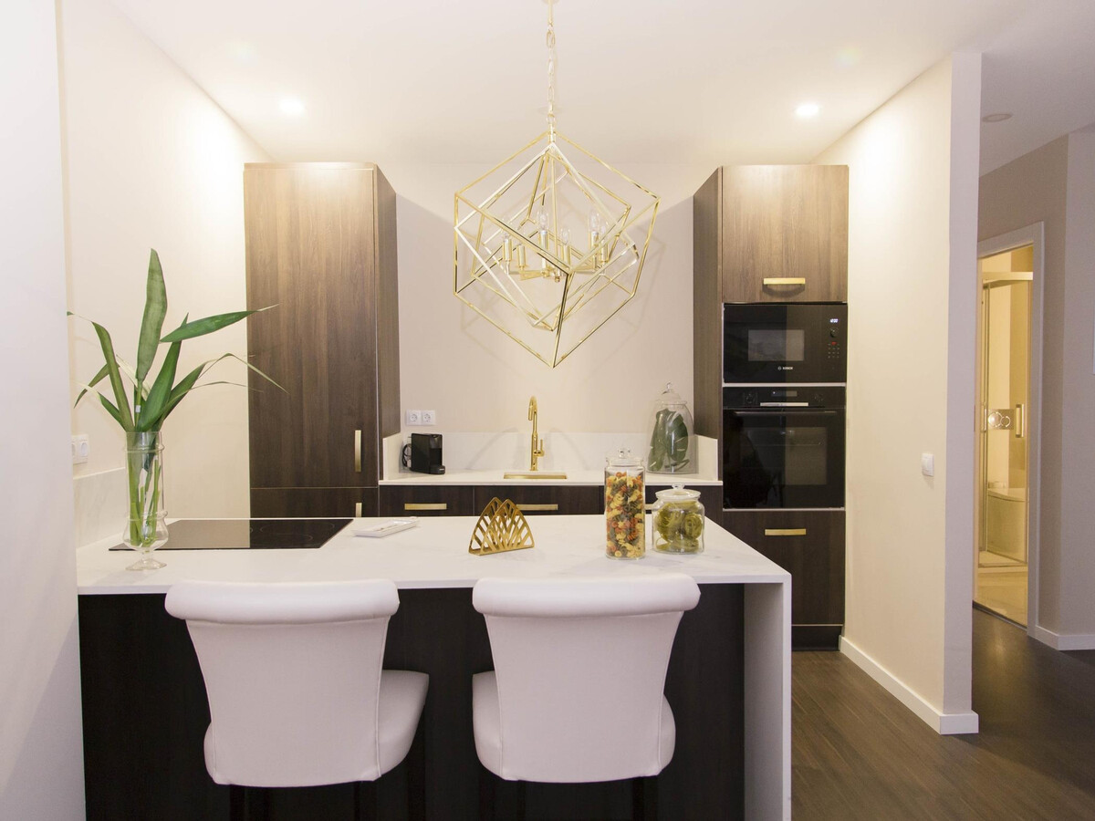 Appartement élégant au centre-ville avec Wi-Fi et climatisation - Photo 9