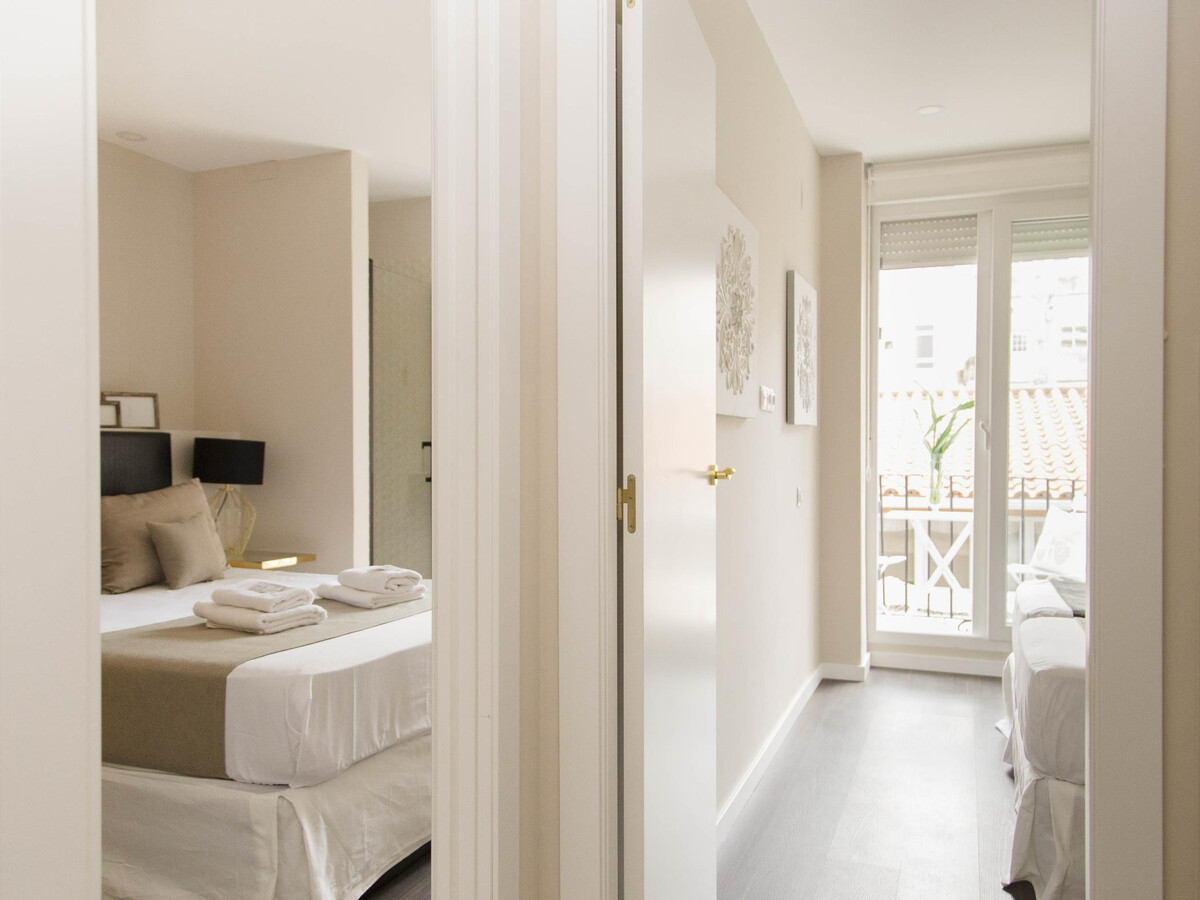 Appartement élégant au centre-ville avec Wi-Fi et climatisation - Photo 15