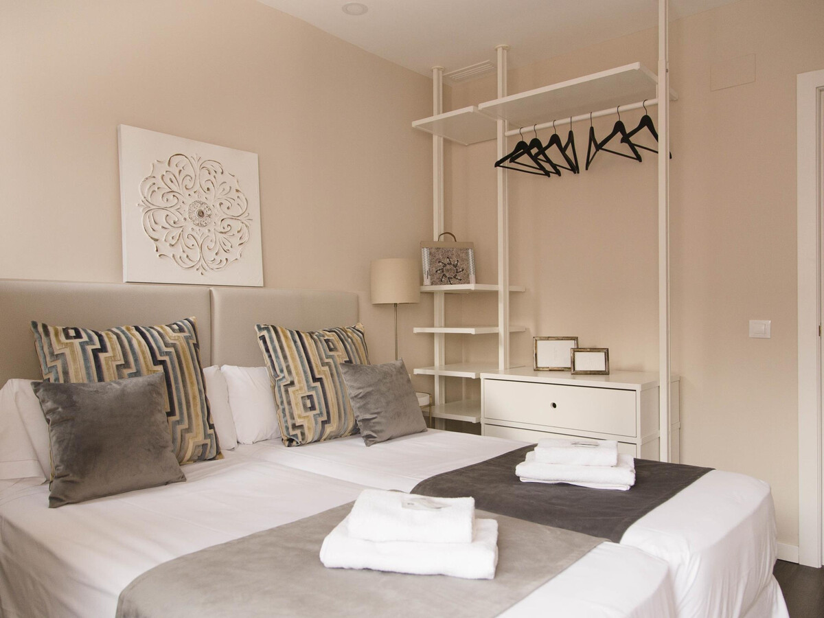 Appartement élégant au centre-ville avec Wi-Fi et climatisation - Photo 17