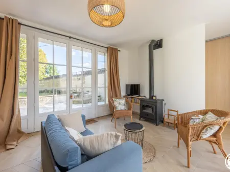 Location gite à Rethondes, Maison avec jardin, cheminée, wifi et animaux acceptés