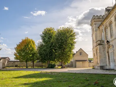 Gîte 65m² avec vue château, parc privé et animaux acceptés : photo 2