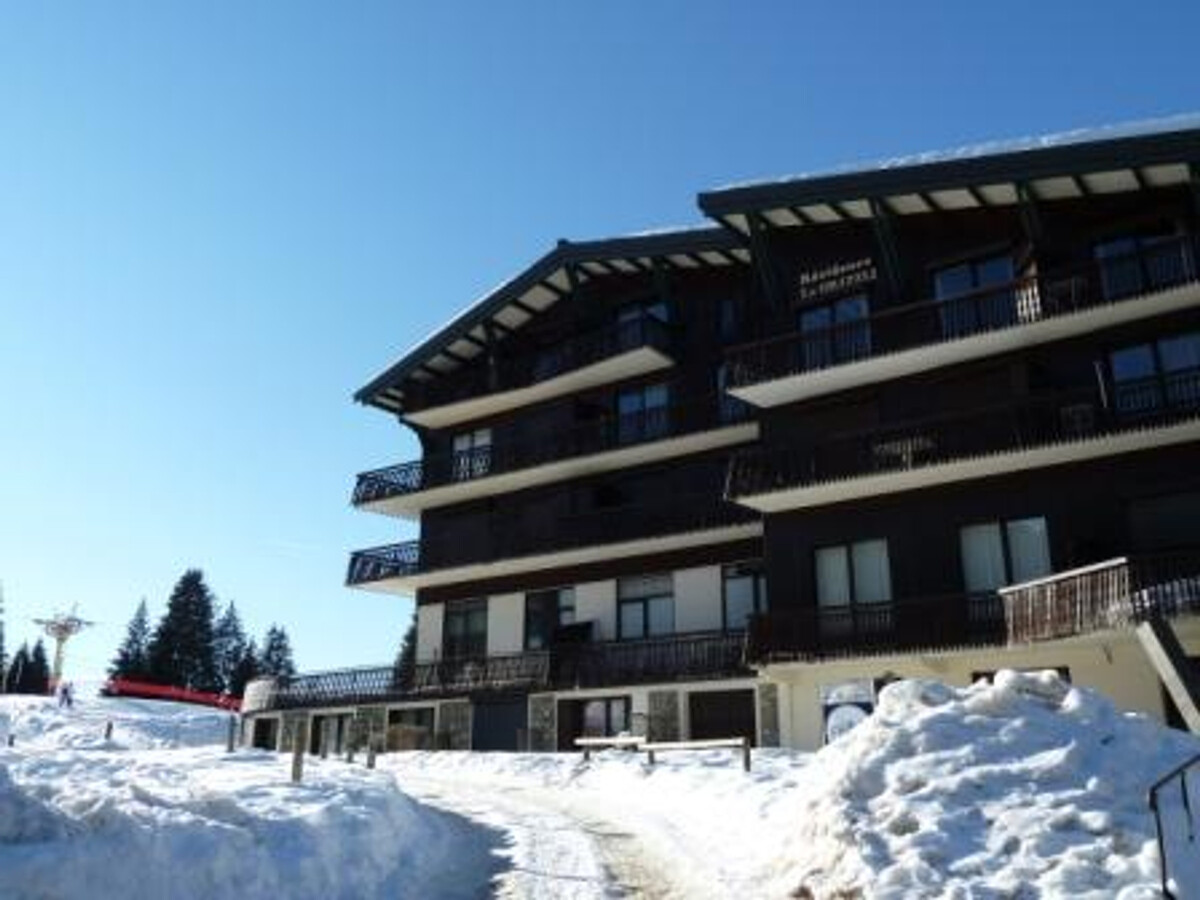 T2 rénové skis aux pieds avec piscine été, Les Gets - Photo 14
