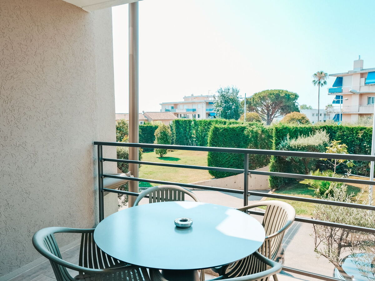 Studio Thalazur Antibes avec piscine d'eau de mer - Photo 4