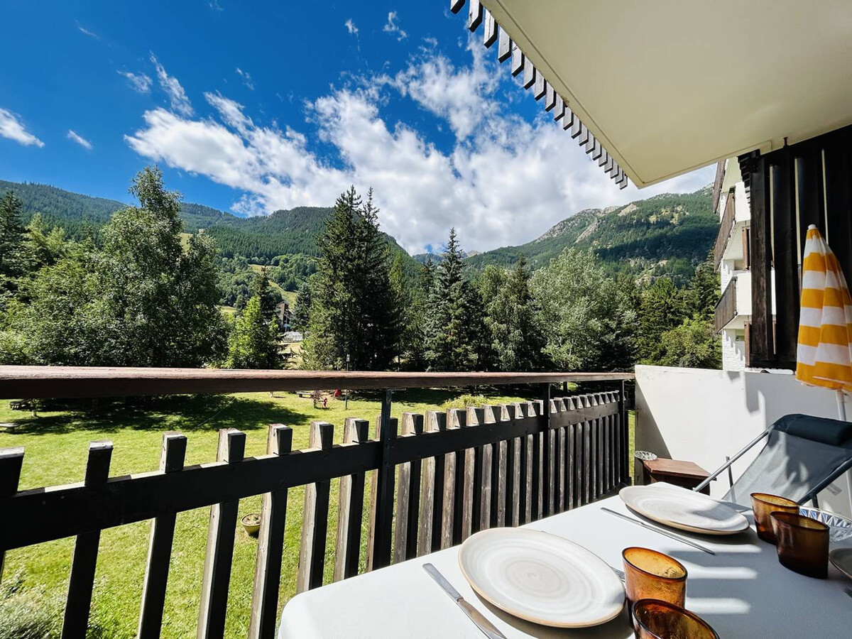 Studio Cabine Rénové, Balcon Montagne, Parking – La Salle-les-Alpes - Photo 1