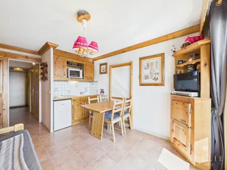 Studio 27m² 4/5 pers avec balcon, parking et skis à la Rosière : photo 4