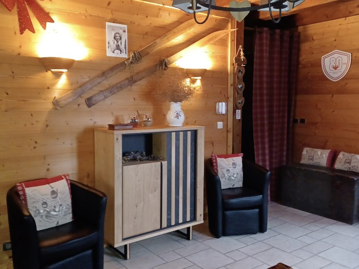 Chalet 8 pers, 3 chambres, cheminée et BBQ au Monêtier - Photo 4