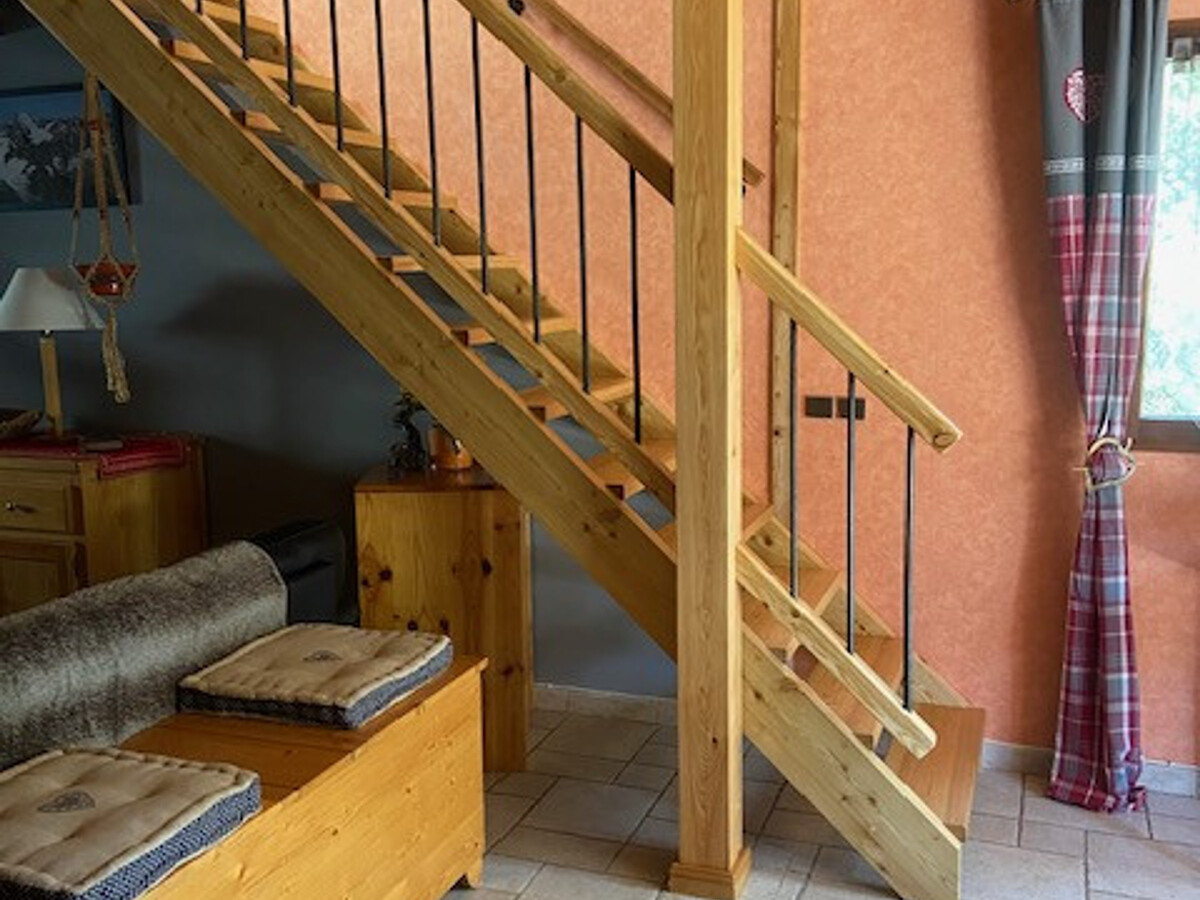 Chalet 8 pers, 3 chambres, cheminée et BBQ au Monêtier - Photo 9