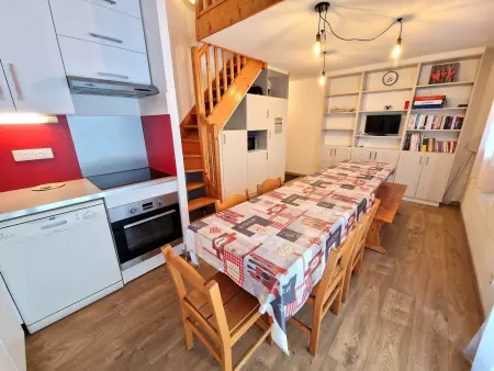 Location appartement à Valfréjus, Duplex rénové de 90m² - 10/12 pers, proche pistes et centre, Modane