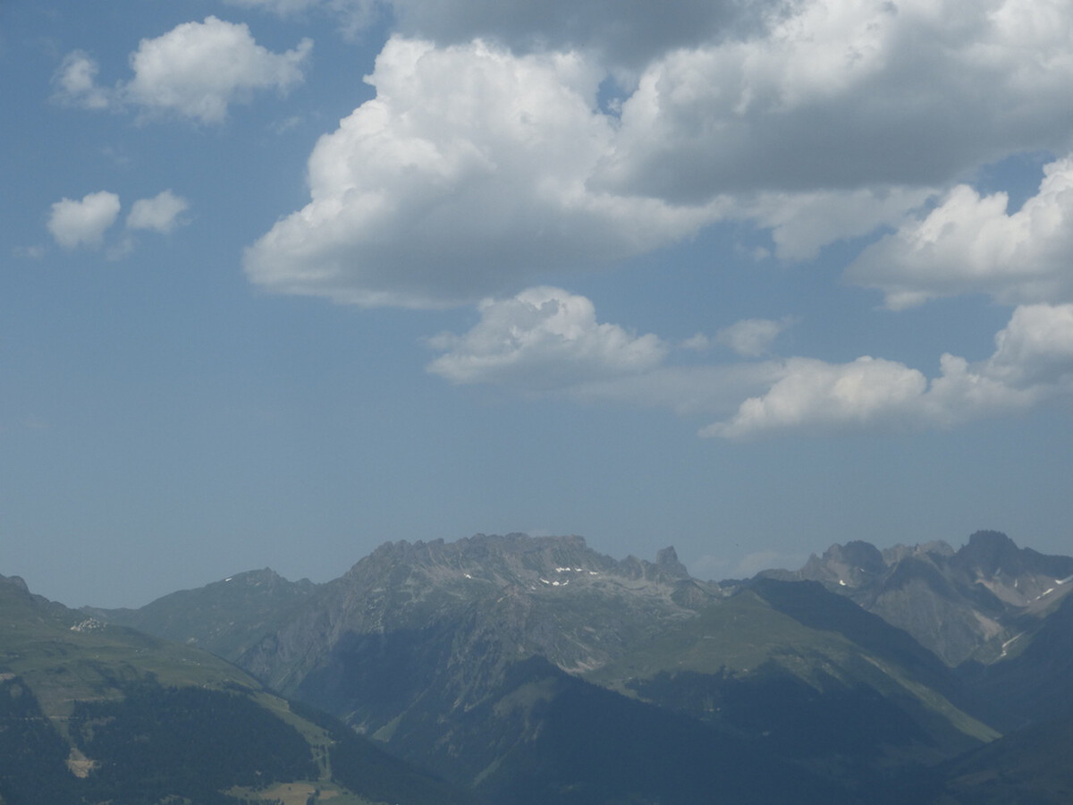 Studio 16m² rénové, accès direct pistes, vue Mont Blanc - Photo 9