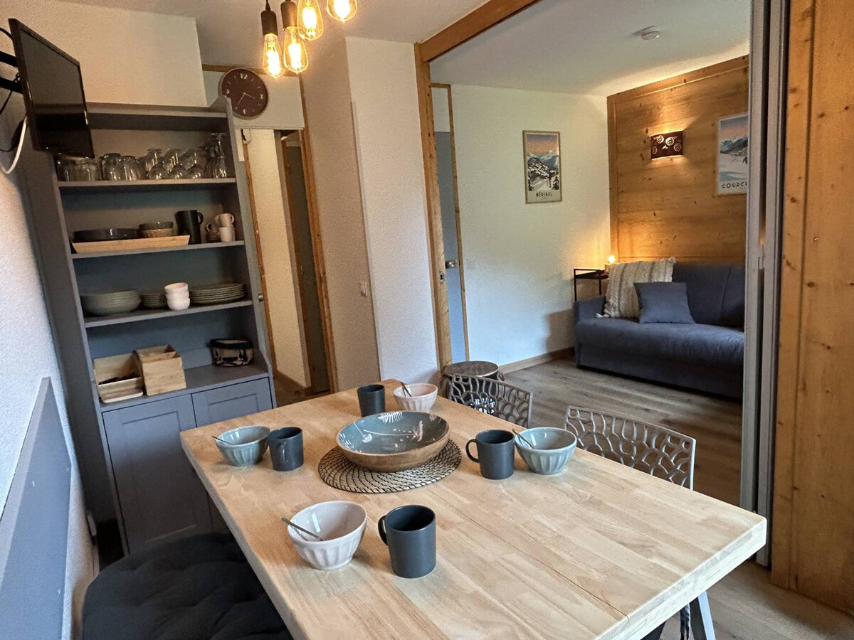 Appartement skis aux pieds avec balcon à Méribel - Photo 1
